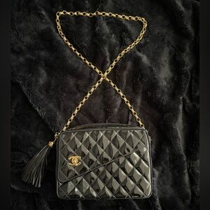 Vintage Chanel camera bag in patent leather